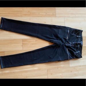 Lace up suede black moto leggings never worn m/l